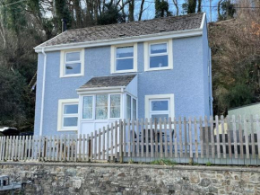 Y Bwthyn Newydd St Dogmaels